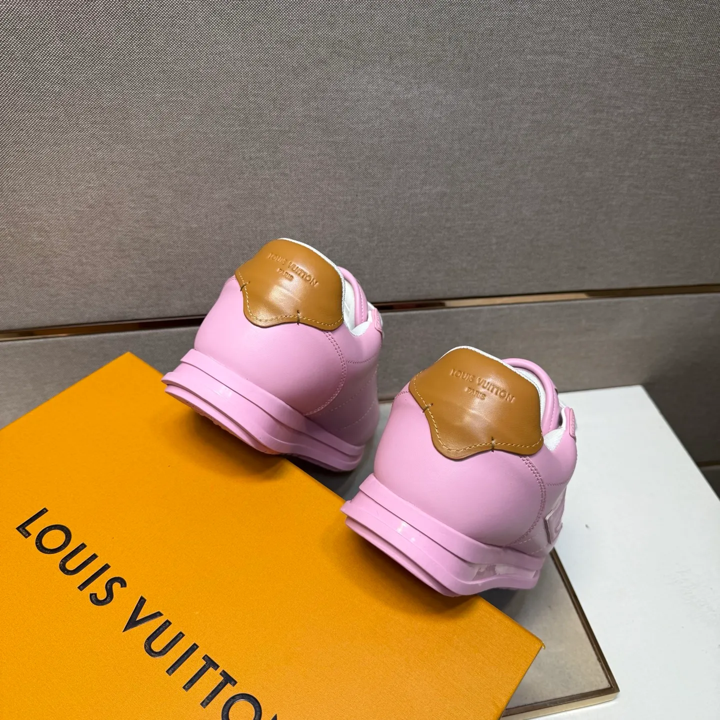 Men's men's shoes 💰pp560 [LV～] Men's casual shoes 2025z cabinet sales simultaneously 🔶Size: 38-44 #️⃣ 🔷6 colors🔜The upper is made of multi-material splicing➕Mesh lining, comfortable and breathable, sole: original comfortable and wear-resistant outsole, ⚠️real thing📱photographed🎬real thing is better📢📢📢